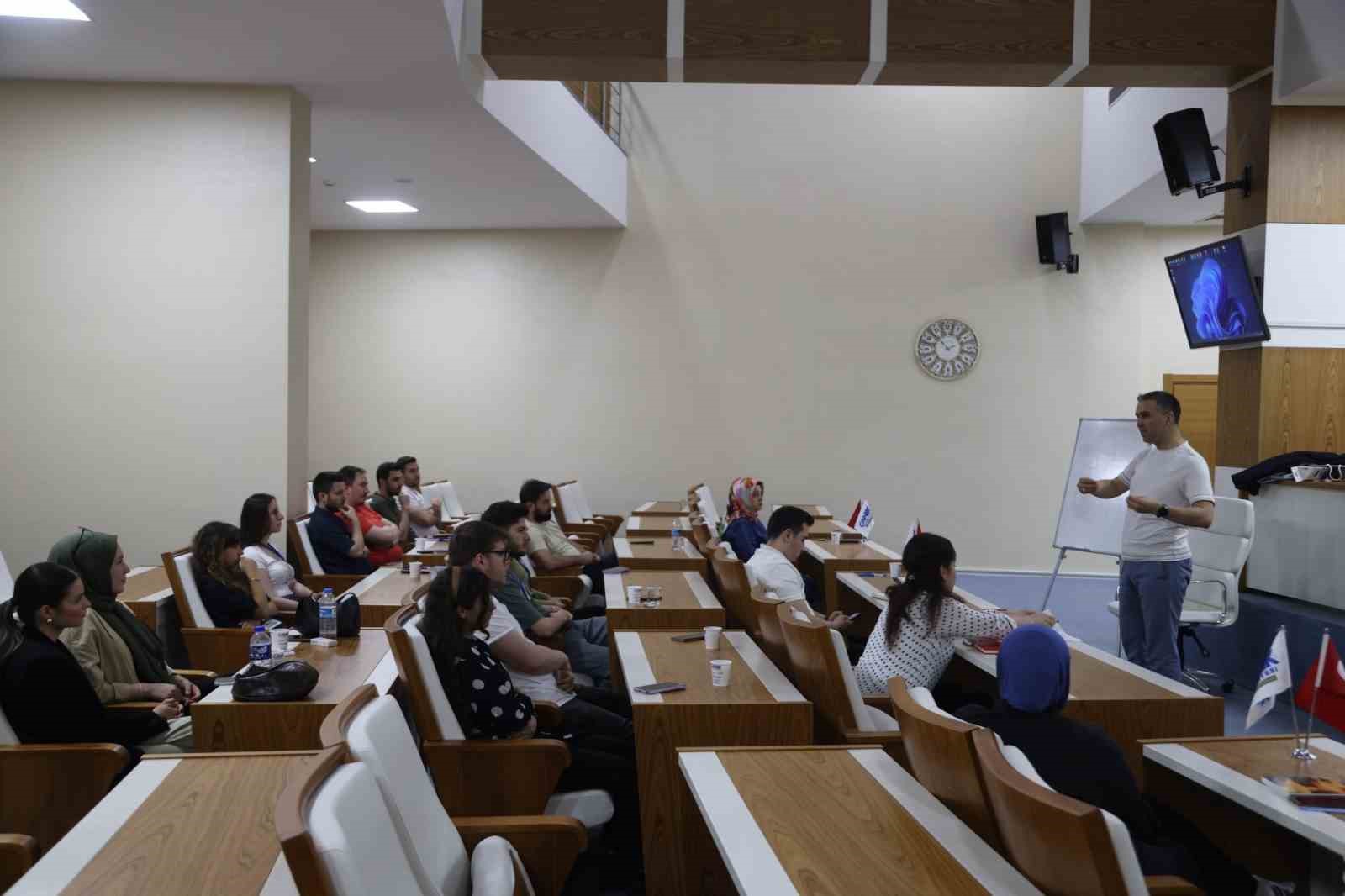 Belediye çalışanlarına mesleki ve kişisel gelişim desteği 