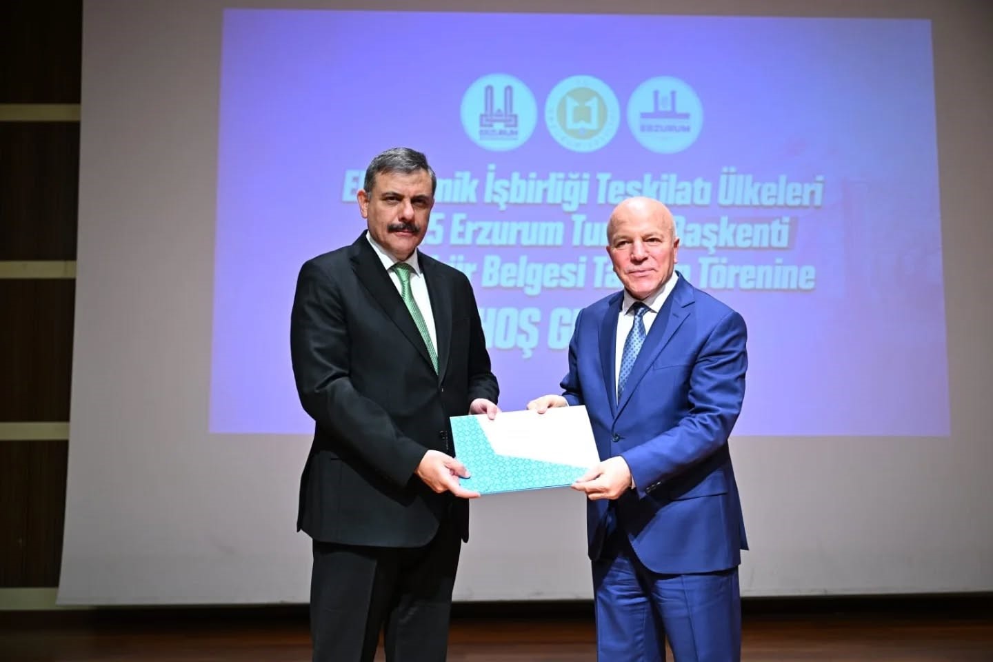 EİT 2025 Erzurum Turizm Başkenti teşekkür belgesi takdim töreni düzenlendi 