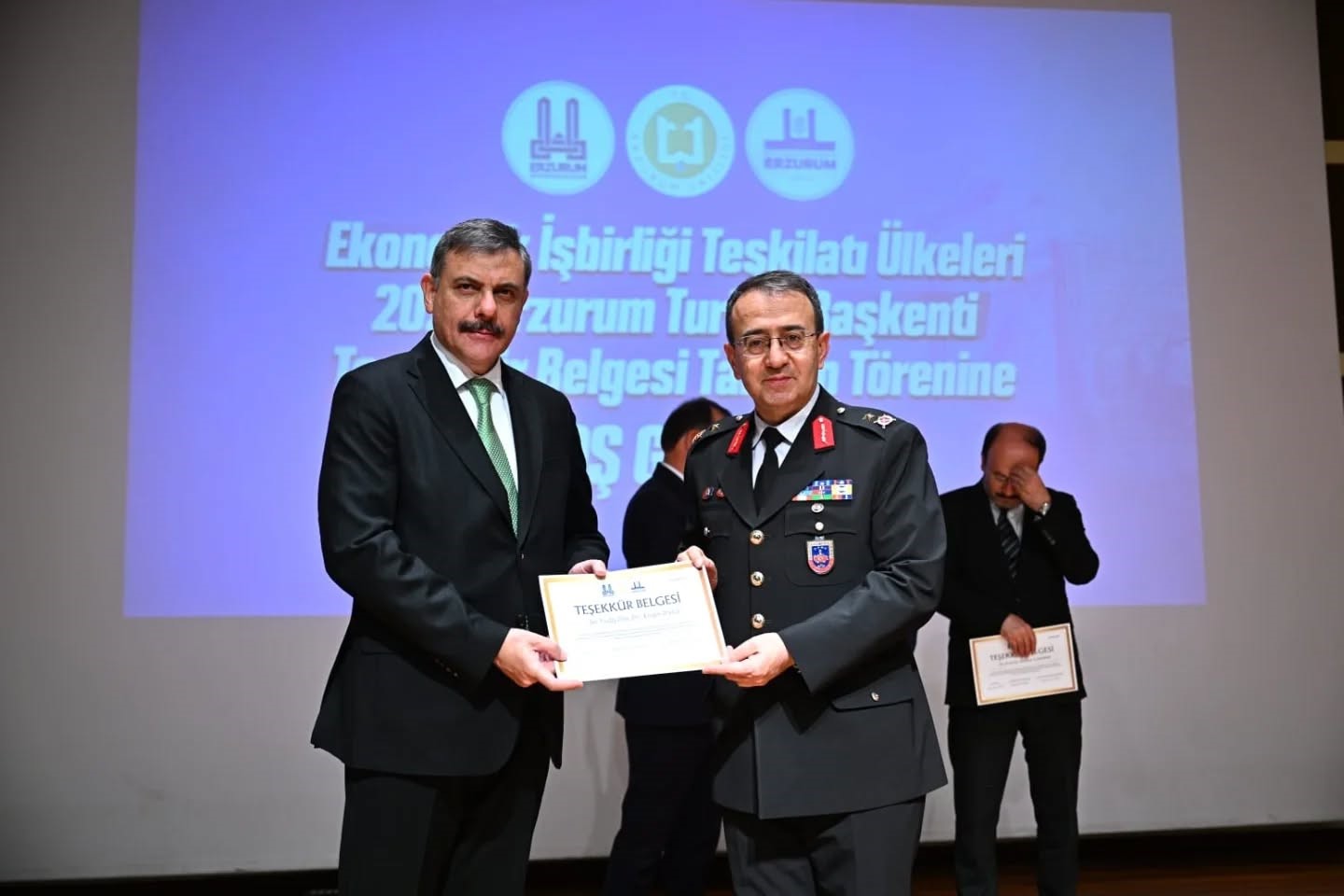 EİT 2025 Erzurum Turizm Başkenti teşekkür belgesi takdim töreni düzenlendi 