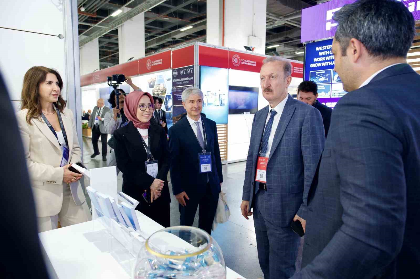İstanbul Sabiha Gökçen Havalimanı ‘Küresel Ulaştırma Koridorları Forumu’nda yerini aldı 