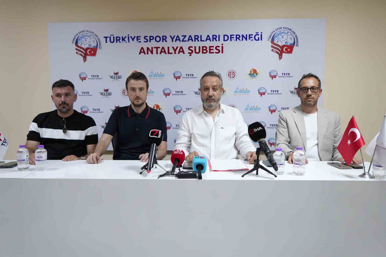 Sinan Boztepe istifa edeceğini açıkladı 