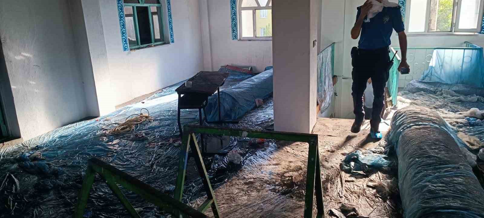 Osmancık’ta camide çıkan yangın söndürüldü 