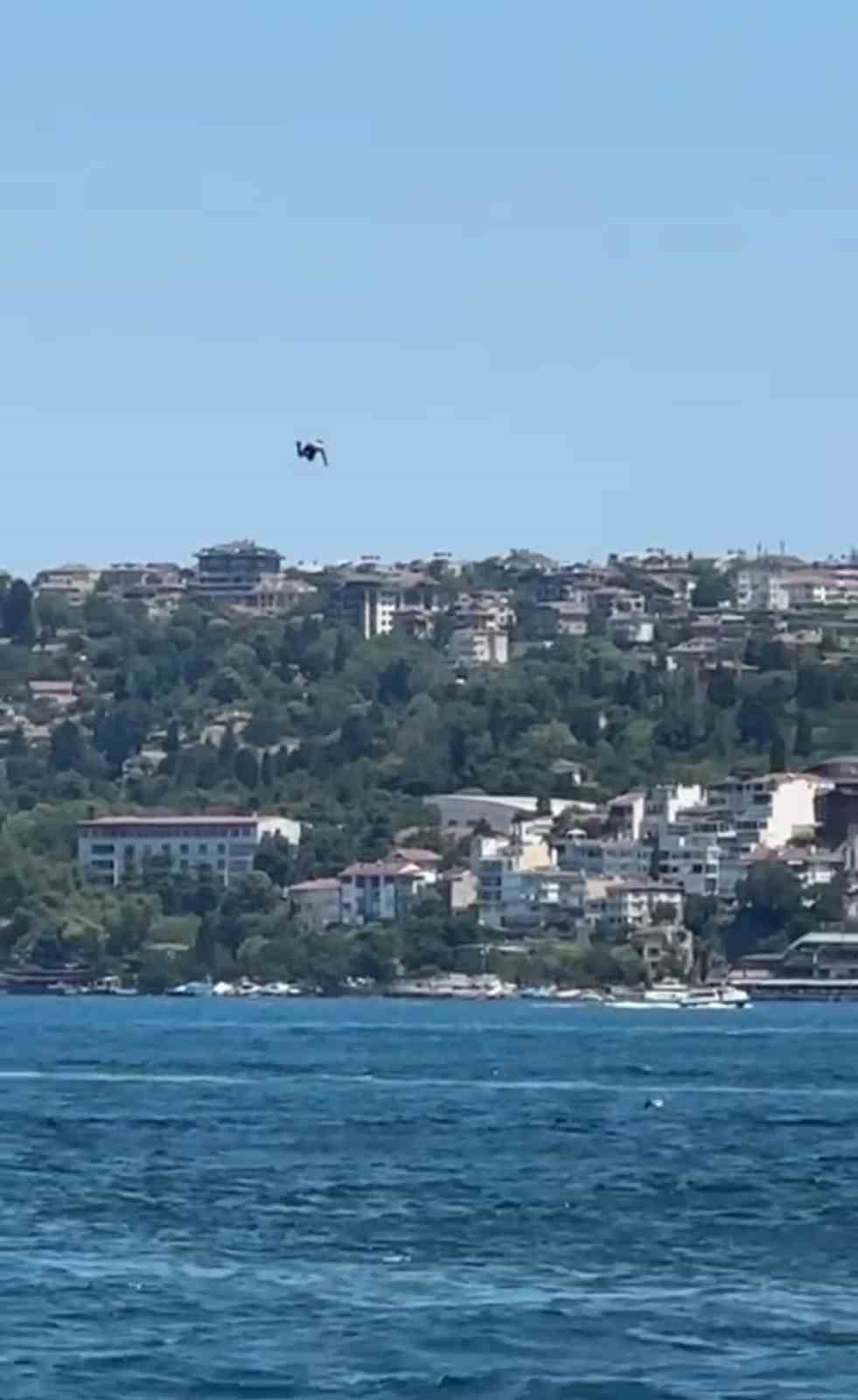 15 Temmuz Şehitler Köprüsü’nden atlayan bir kişi hayatını kaybetti 