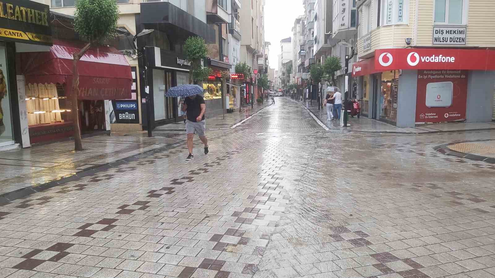 Kırklareli’nde sağanak etkili oldu 