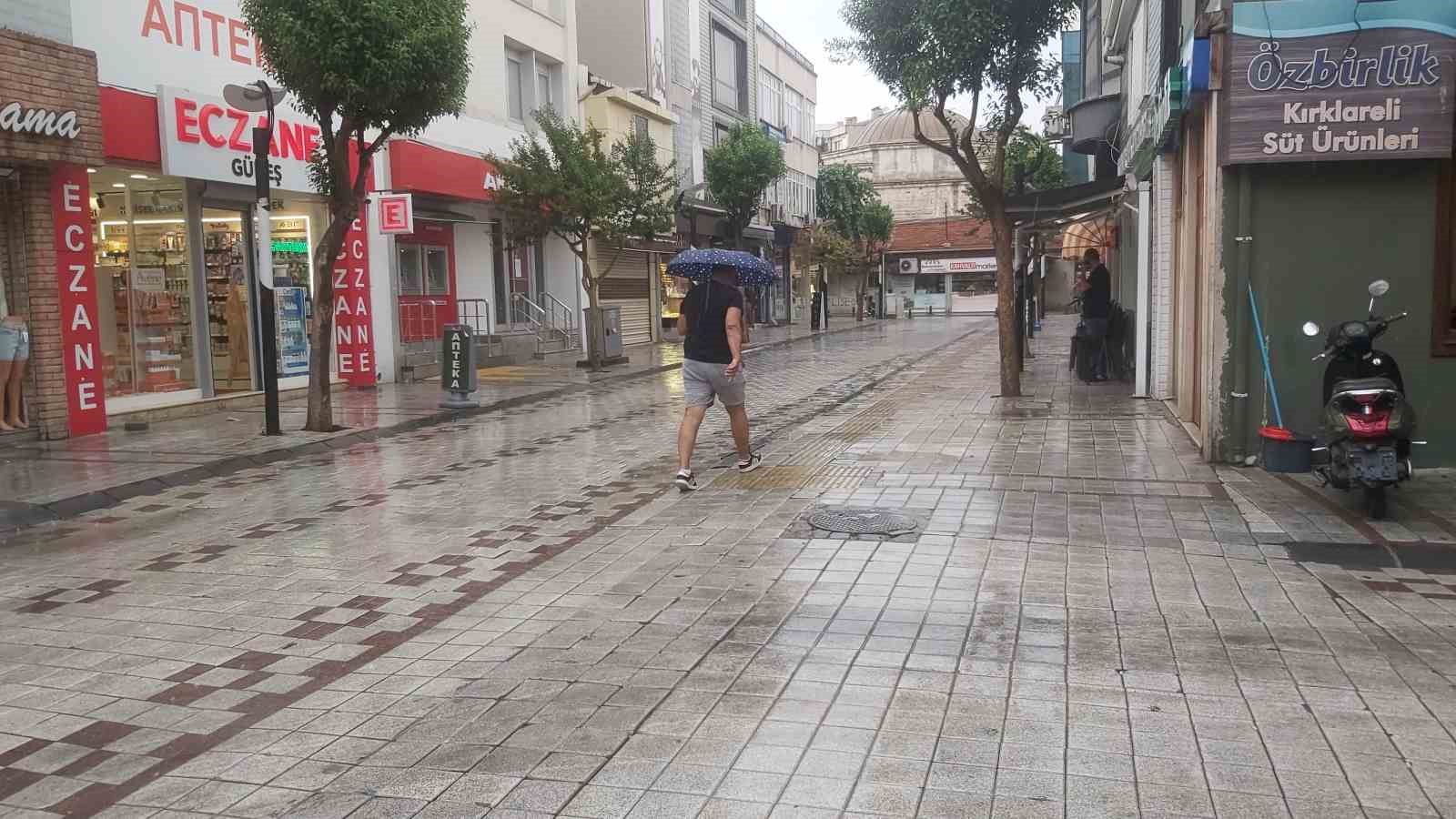 Kırklareli’nde sağanak etkili oldu 