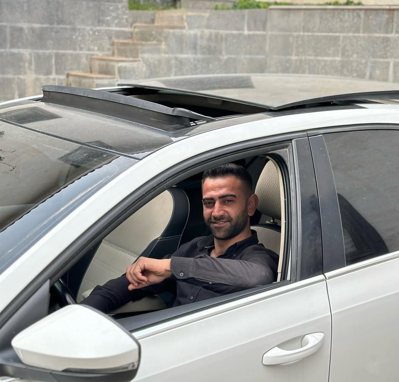Aracıyla gece şarampole uçan sürücü, sabah ölü bulundu 