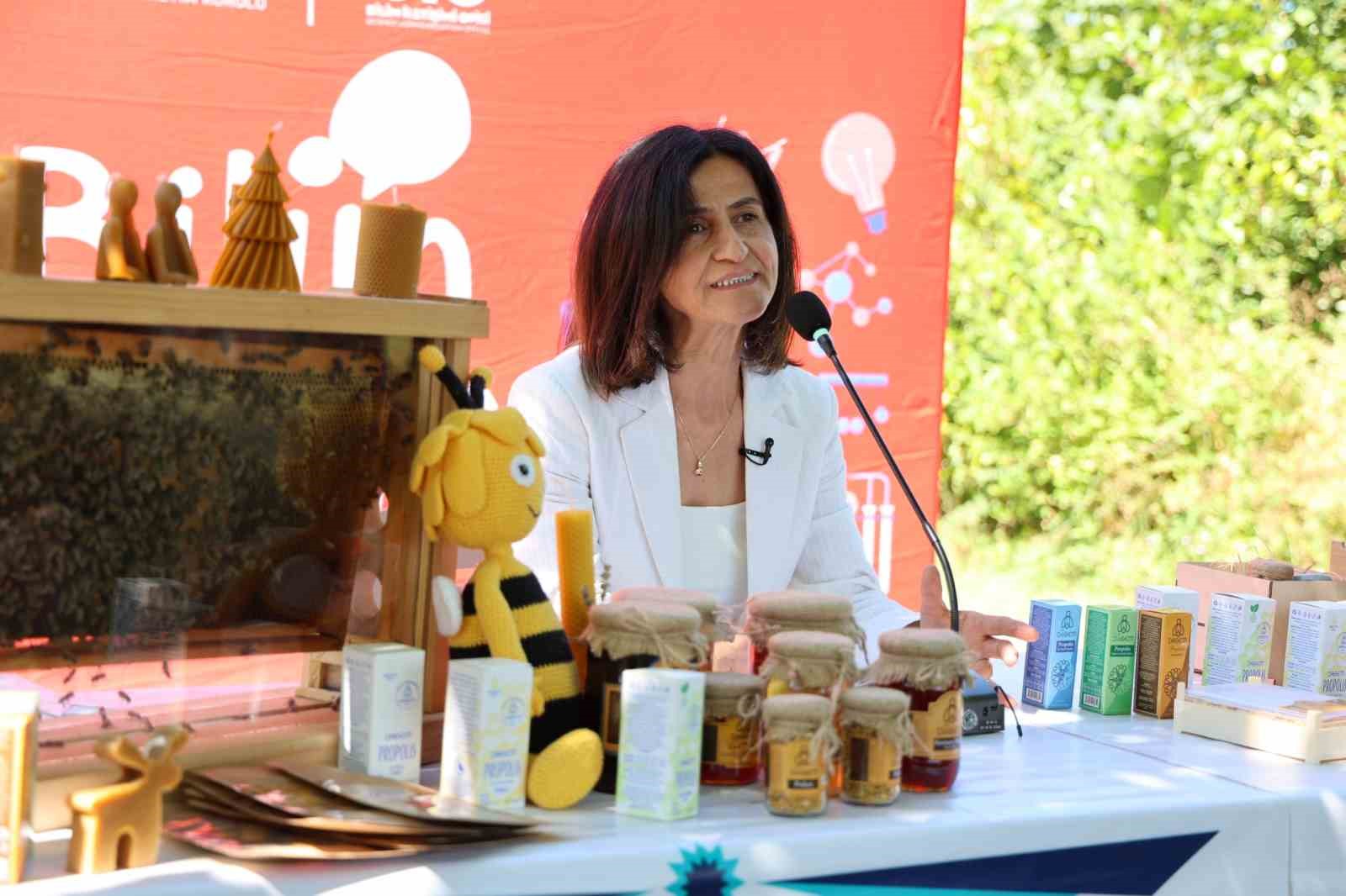Düzce Üniversitesi’nde bilim kafe etkinlikleri başladı 