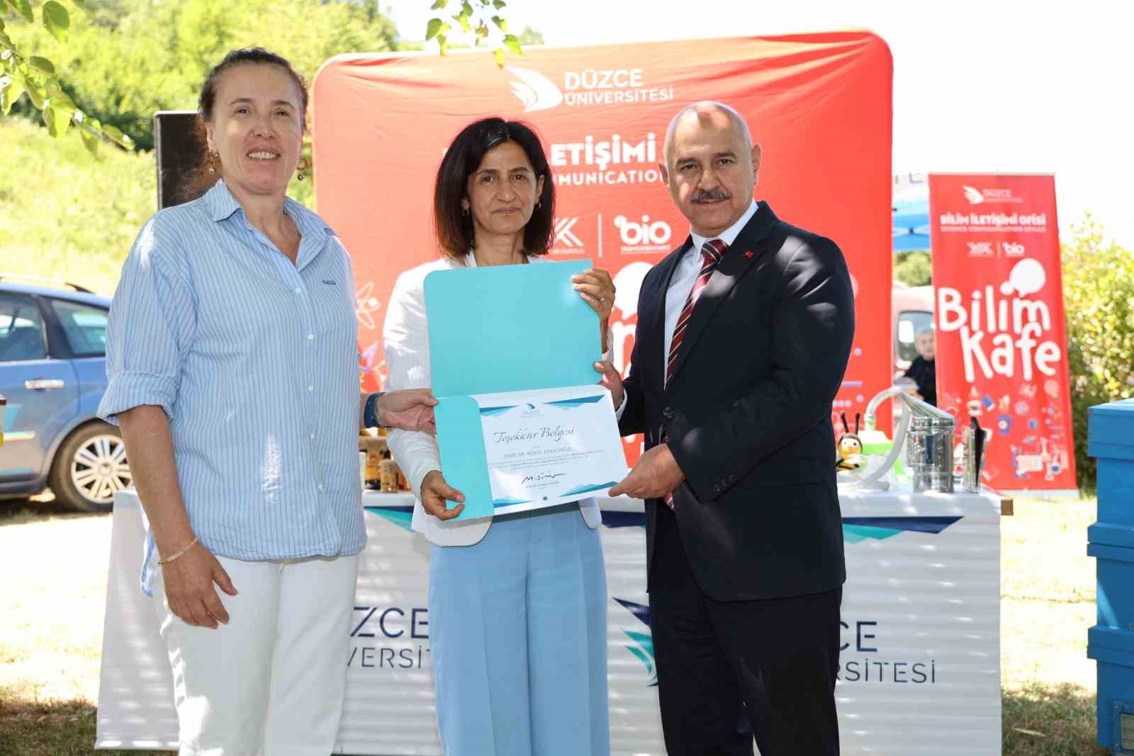 Düzce Üniversitesi’nde bilim kafe etkinlikleri başladı 