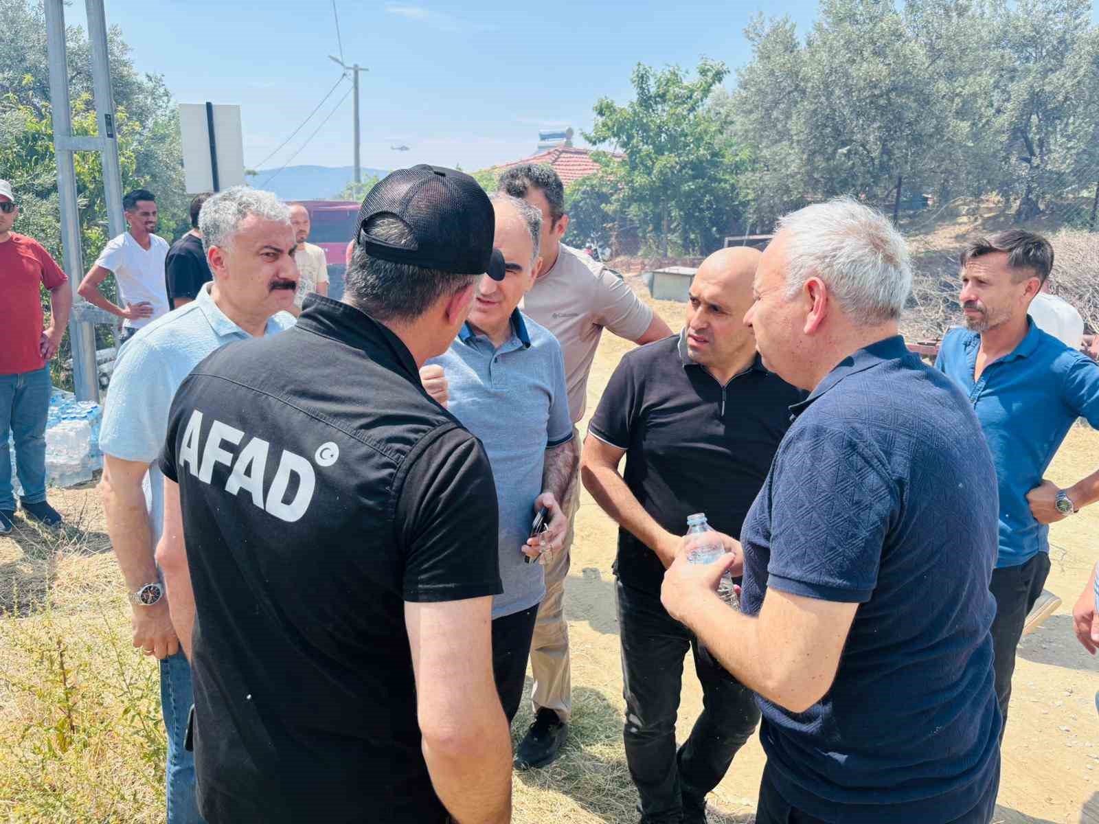 Vali Özkan yangın bölgesindeki son durumu açıkladı 