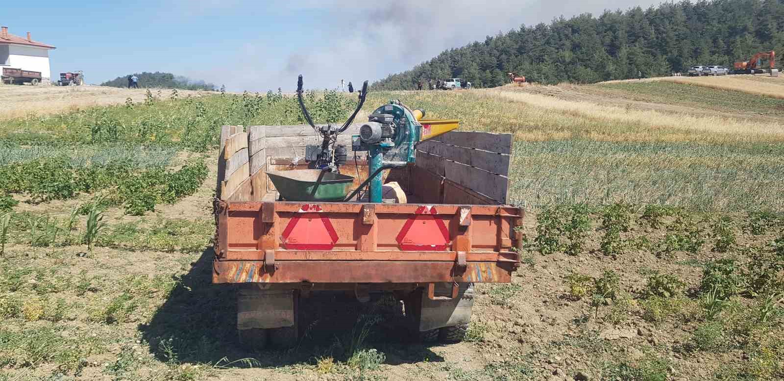 Yangın bölgesinde köyler boşaltılıyor 