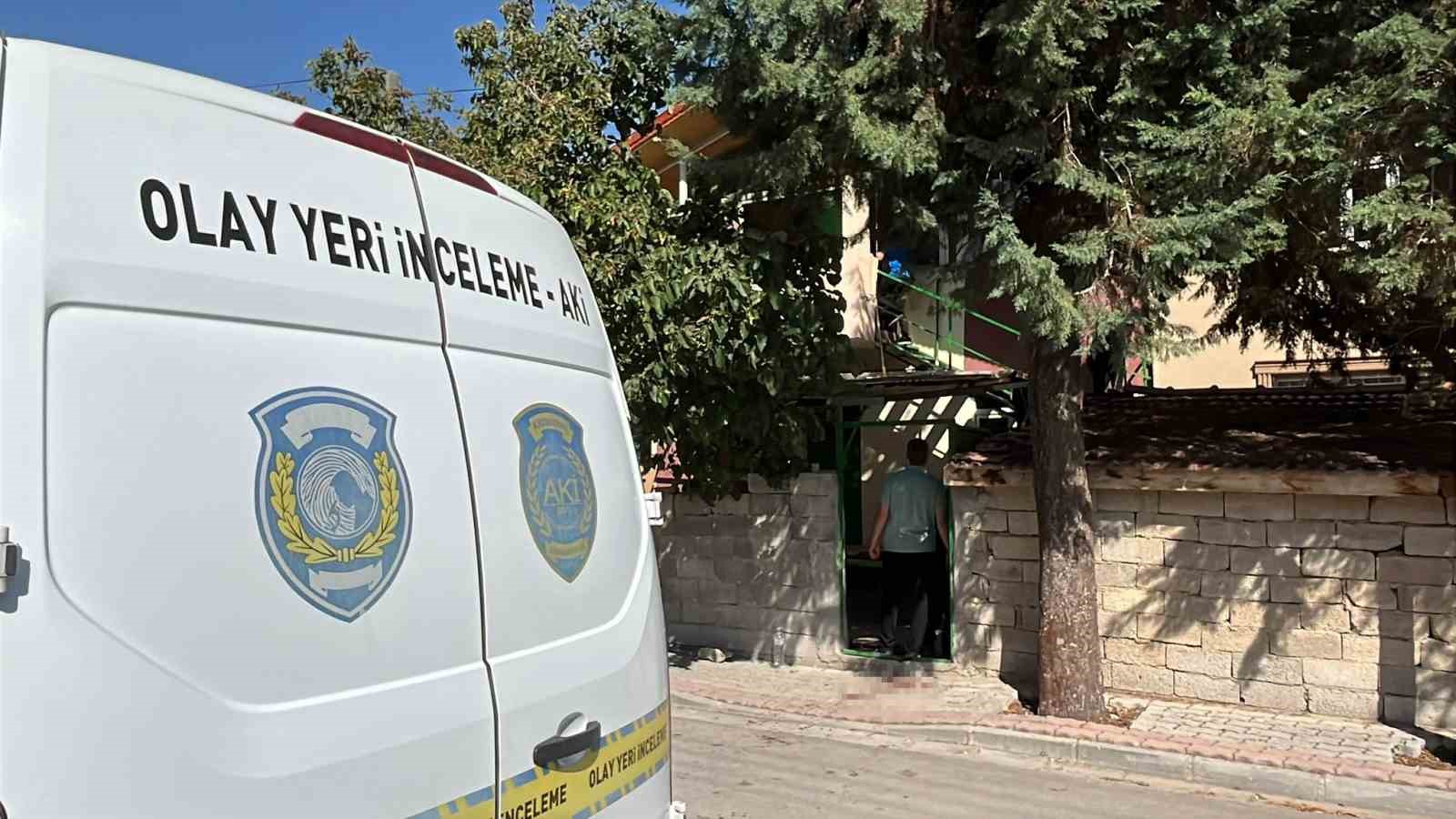 Konya’da aile kavgası kanlı bitti: 3 yaralı 