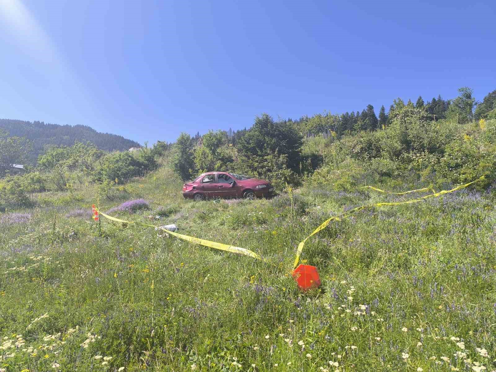 Kastamonu’da otomobil uçuruma yuvarlandı: 1 ölü, 4 yaralı 