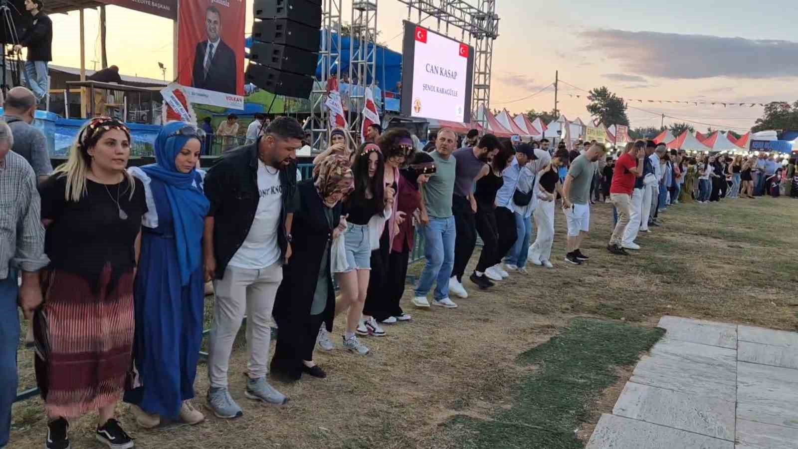 Tekirdağ’da 1 kilometrelik horon kuyruğu 