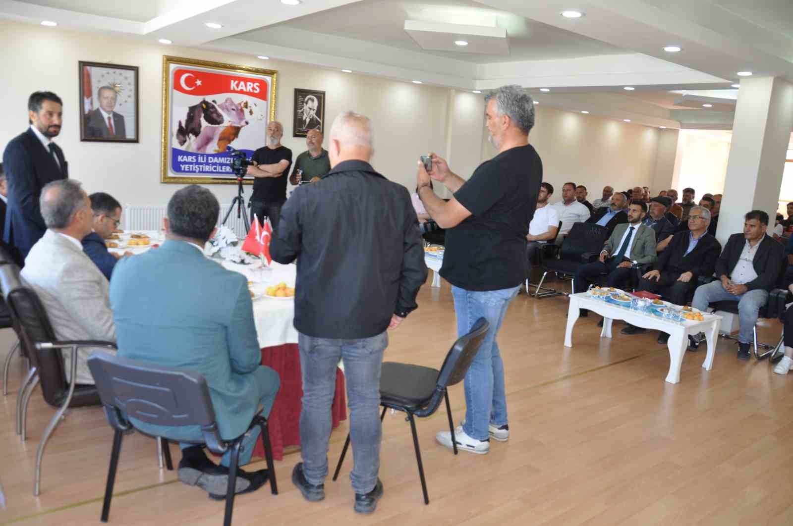 Kars’ta 137 bin buzağı küpelendi 