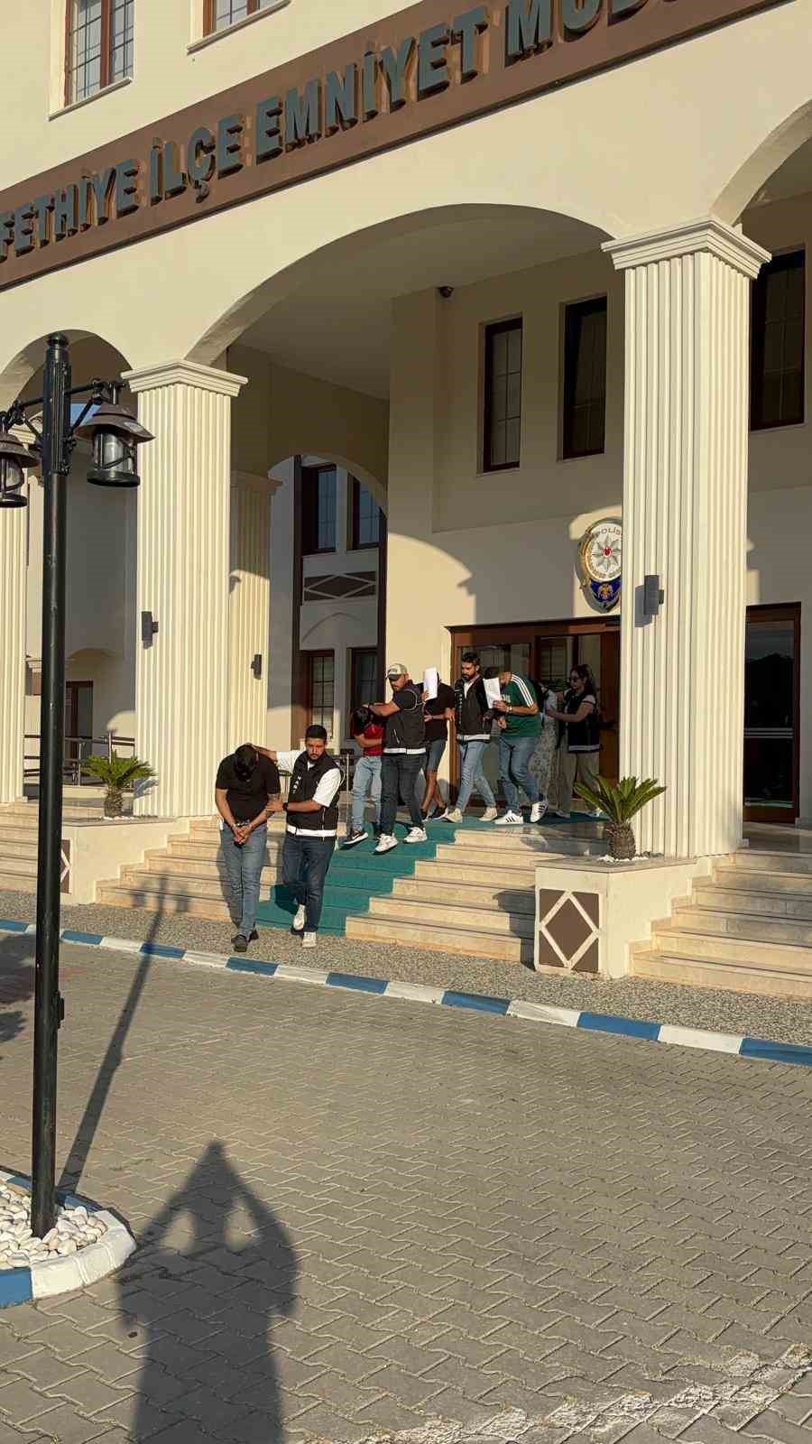 Fethiye’de uyuşturucu operasyonu: 5 tutuklama 