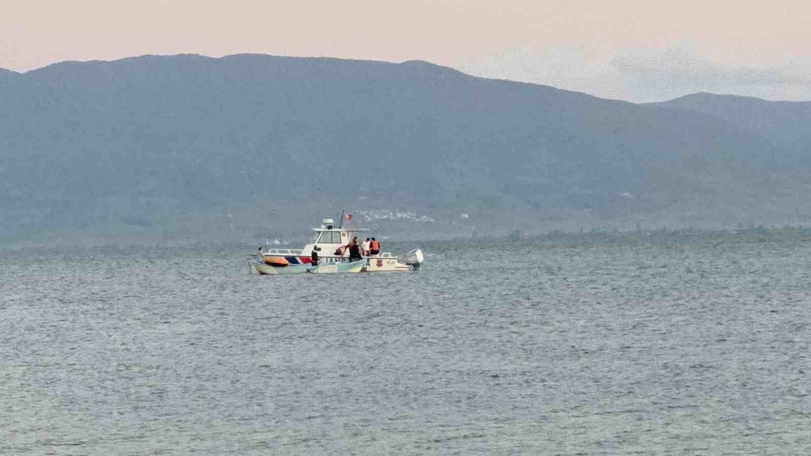 Suudi Arabistanlı turist botla açıldığı İznik Gölü’nde mahsur kaldı 