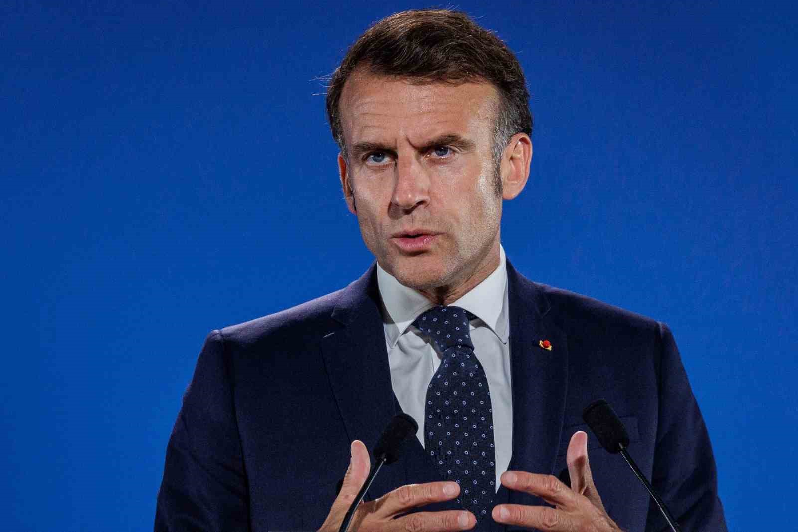 Macron’dan Pezeşkiyan’a 