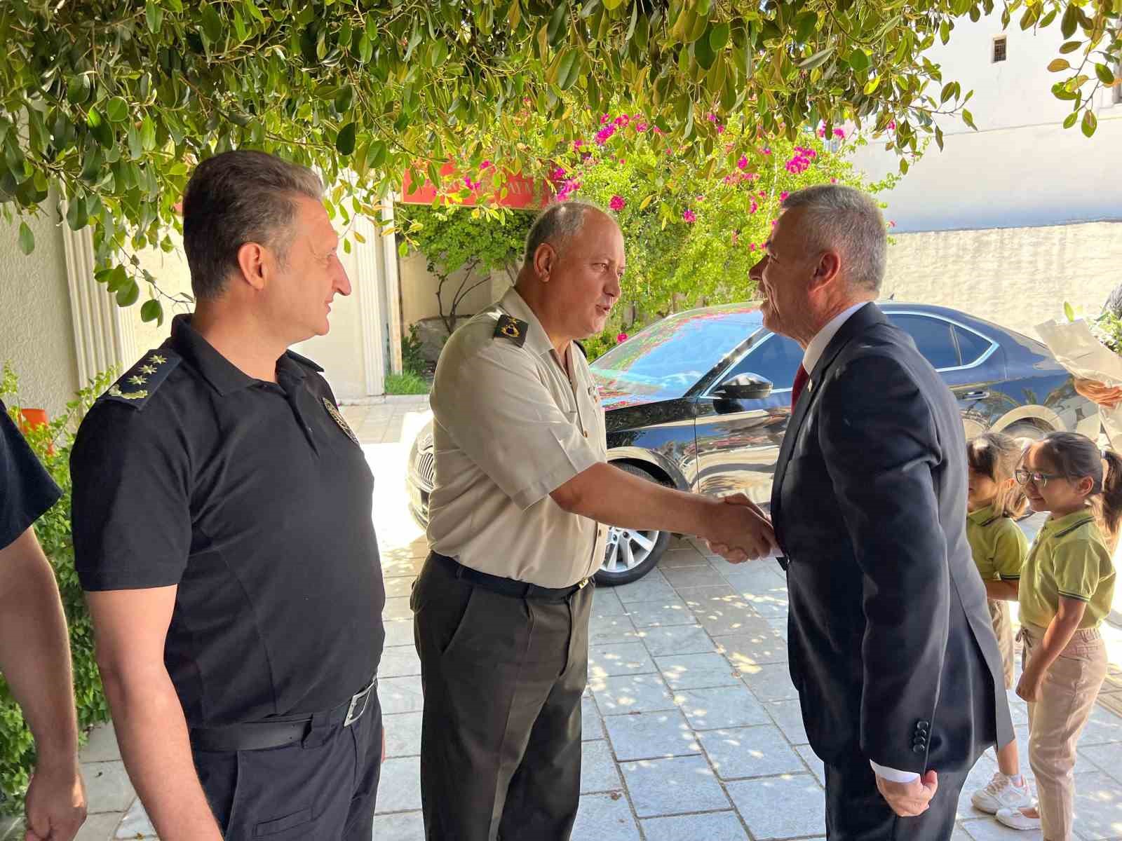 Bodrum Kaymakamı, Sırmalı görevine başladı 