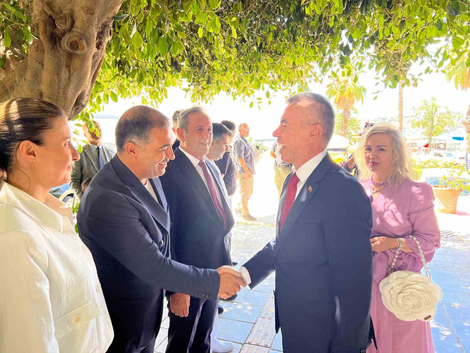 Bodrum Kaymakamı, Sırmalı görevine başladı 