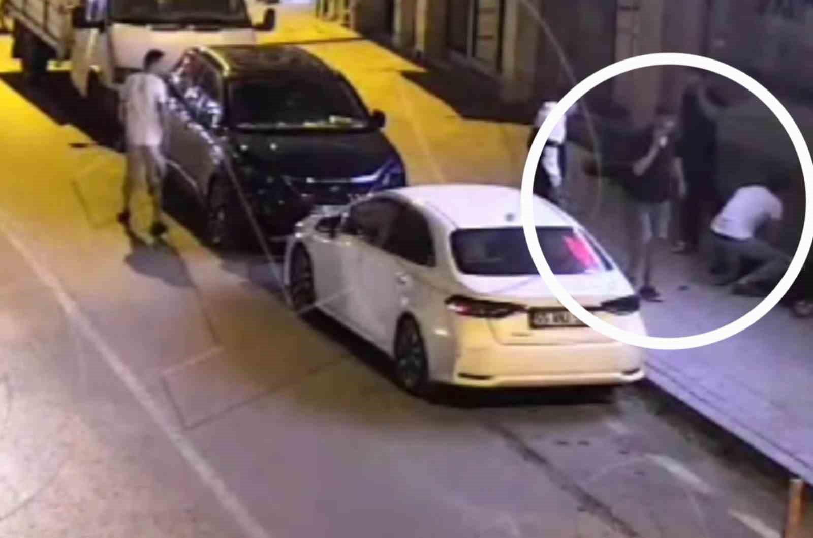 18 yaşındaki Enes’in bıçakla öldürülme anı görüntüleri ortaya çıktı 