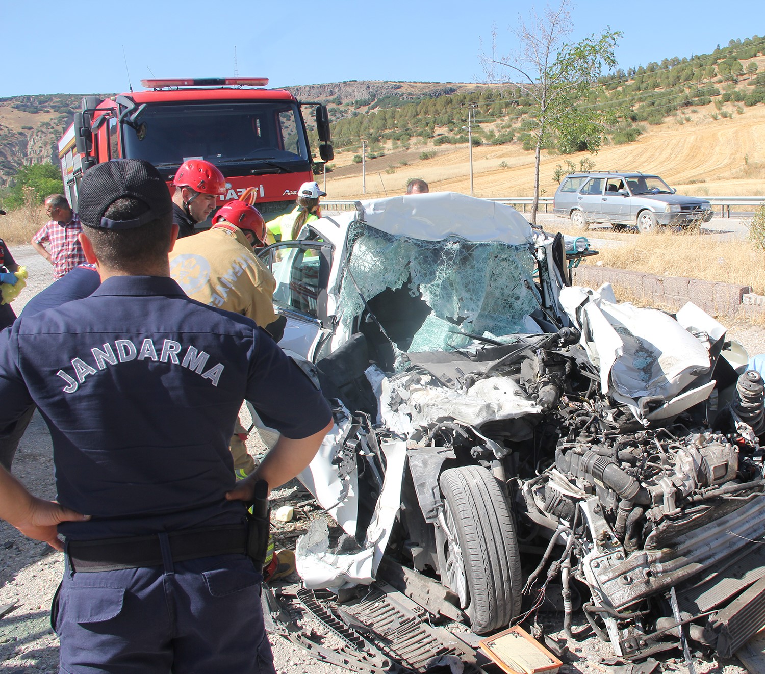 Kula’da feci kaza: Baba ve 3 çocuğu hayatını kaybetti 
