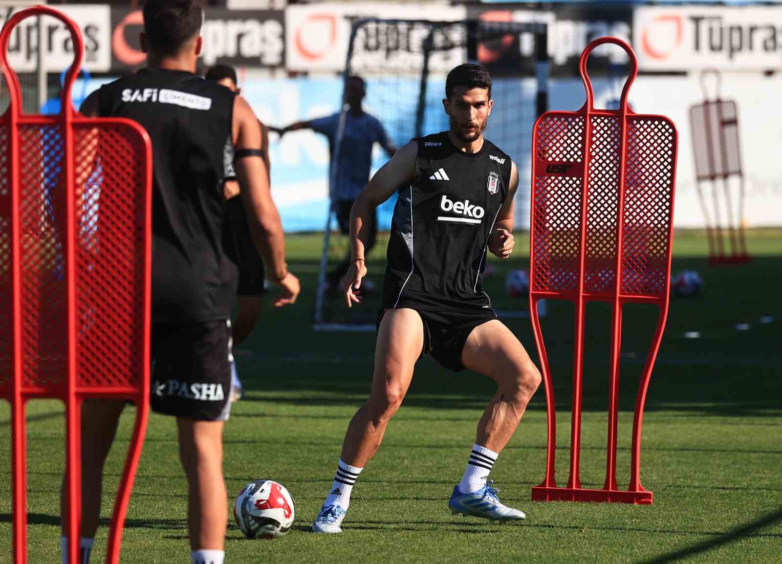 Beşiktaş, hazırlıklarına devam etti 