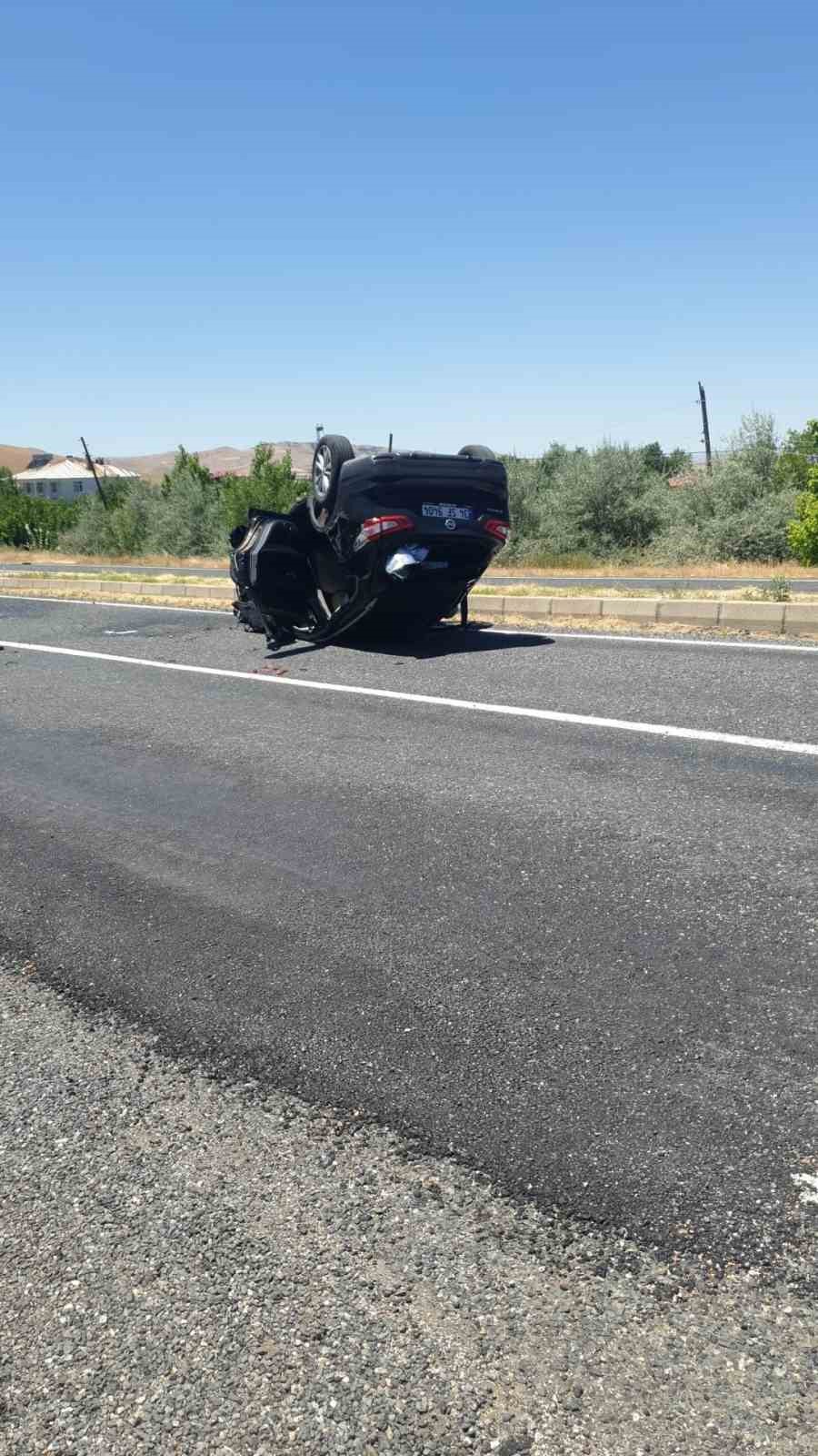 Elazığ’da trafik kazası: 3 yaralı