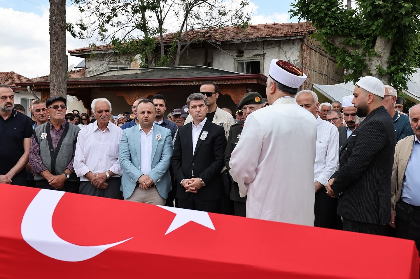 Amasya’nın son Kore gazilerinden Halil Kanar son yolculuğuna uğurlandı 