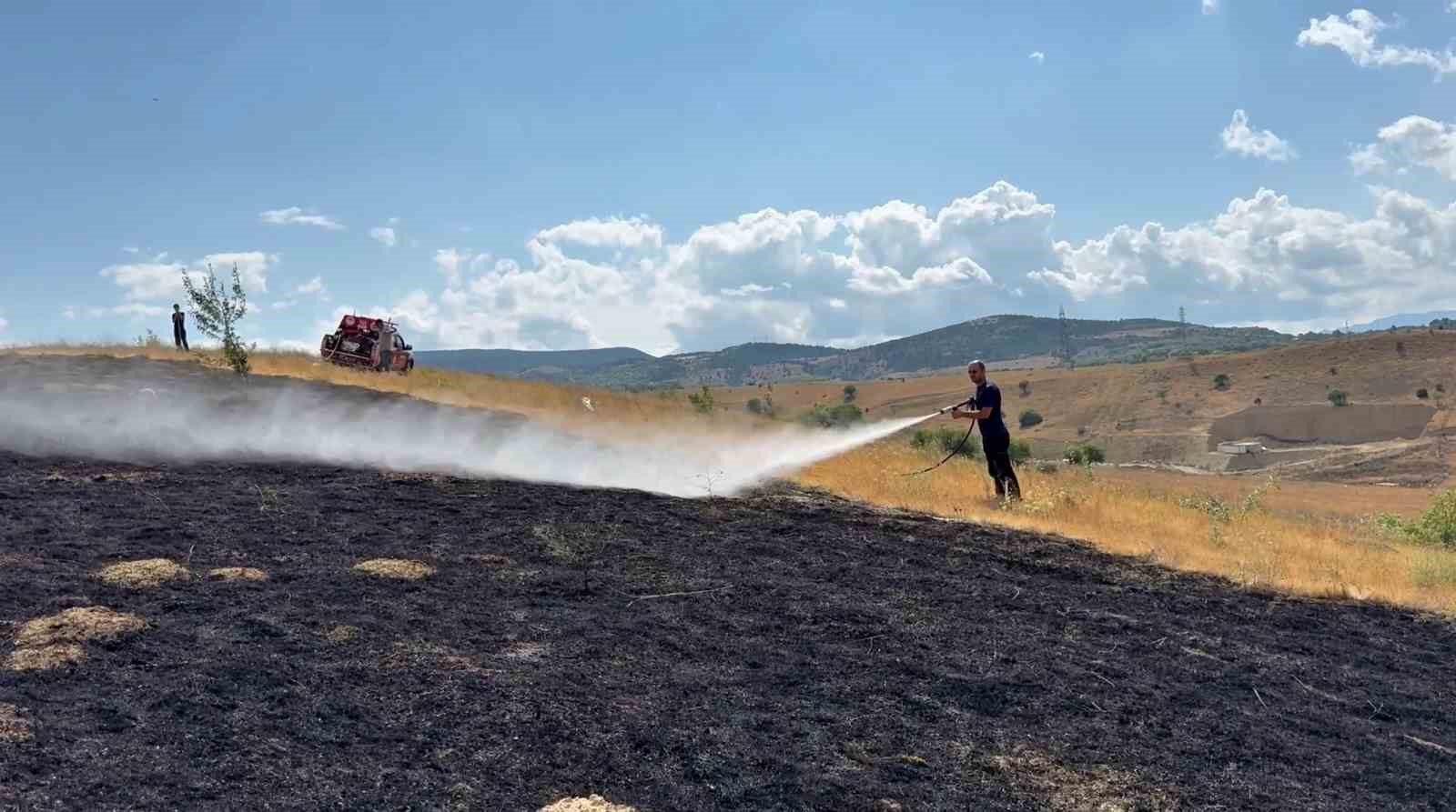 Karabük’te anız yangını söndürüldü 