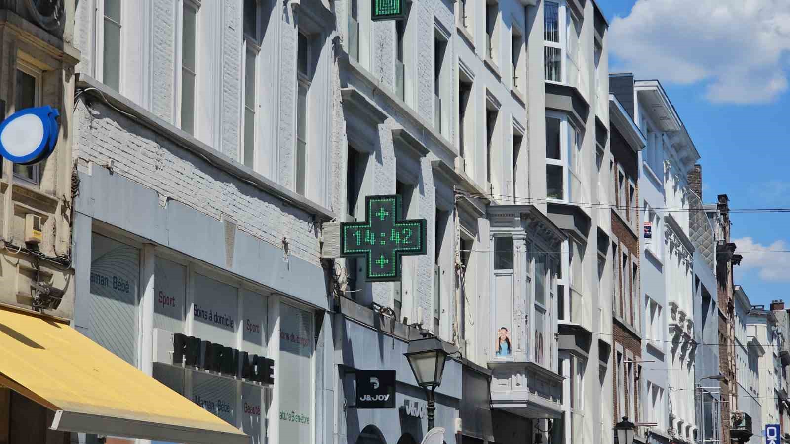 Belçika’da termometreler 42 dereceyi gösterdi 
