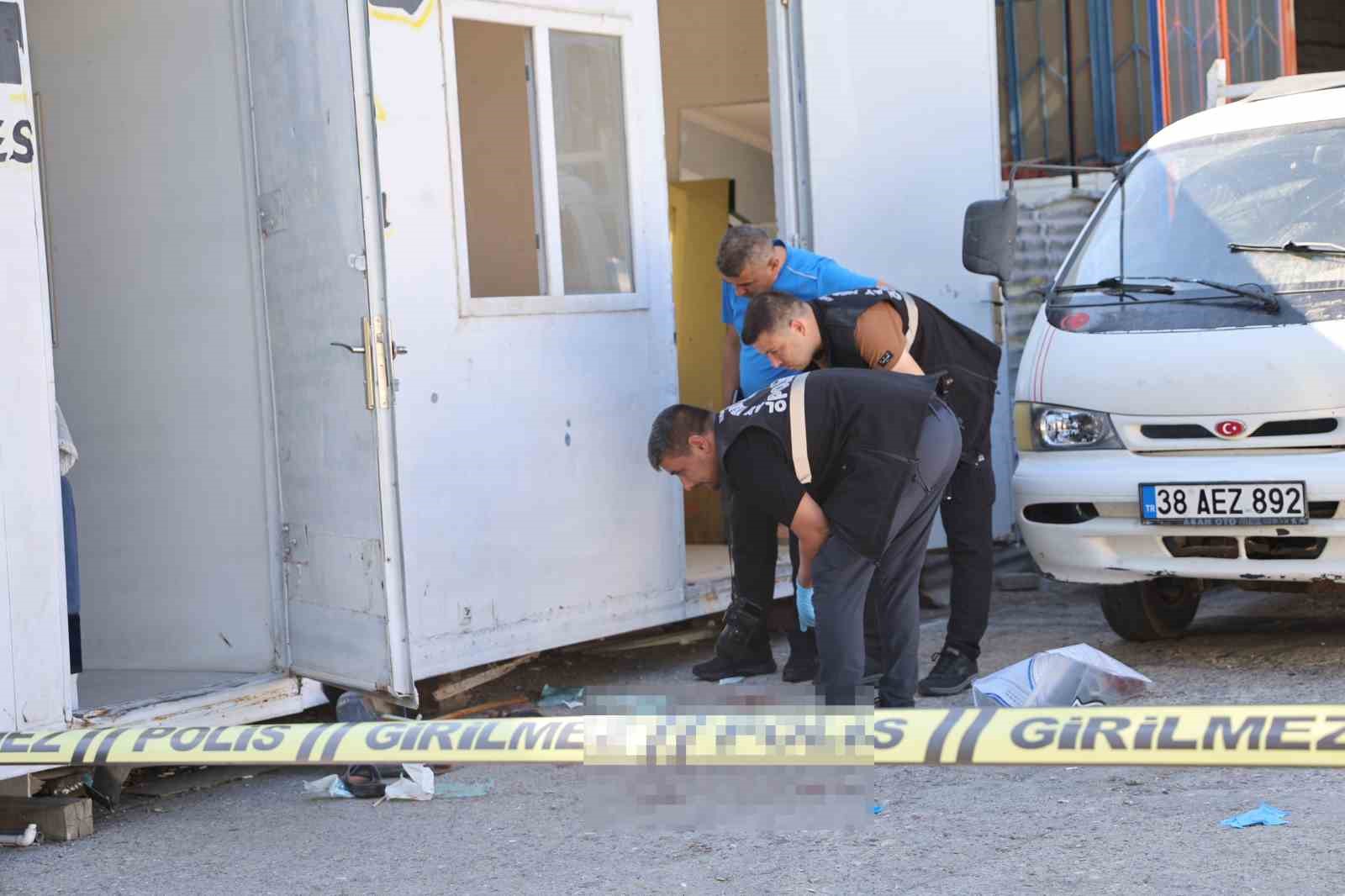 Nevşehir’de alacak verecek kavgası kanlı bitti: 1 yaralı 