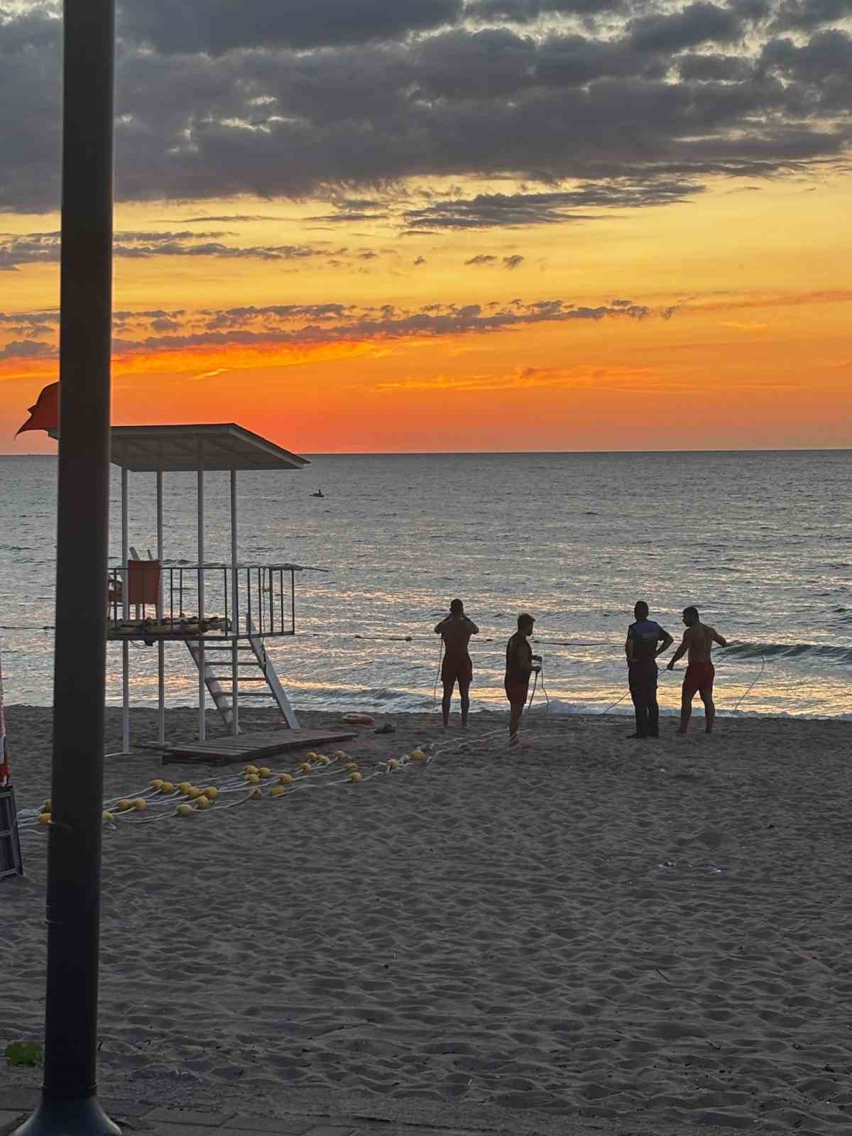 İnkumu’nda deniz akıntısı paniği 
