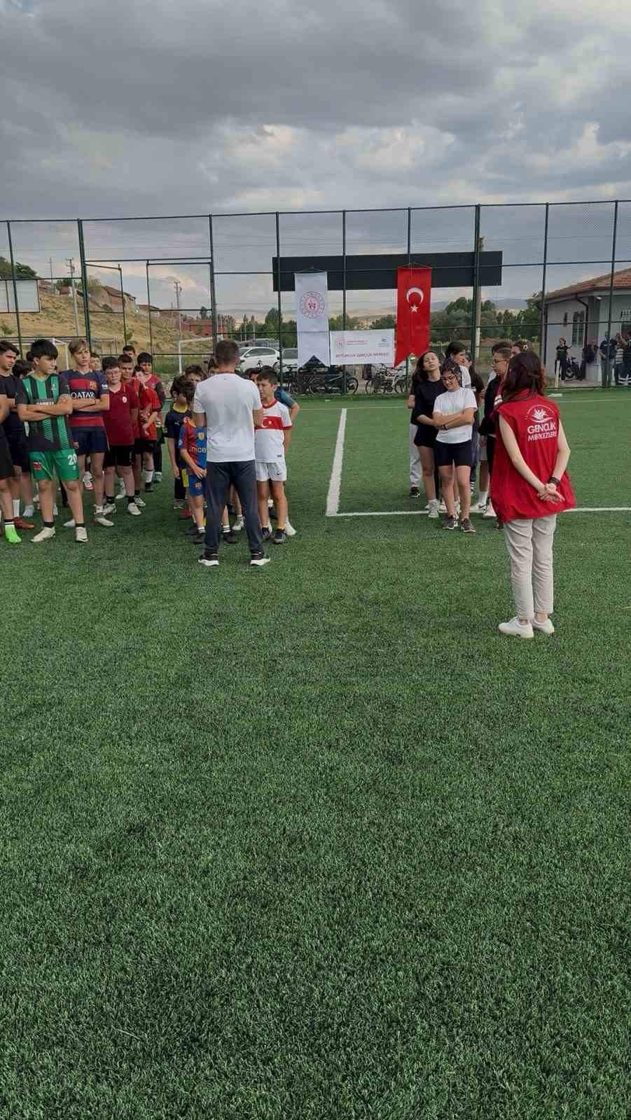 Beylikova’da GSB Yaz Spor Okulları coşkuyla başladı 
