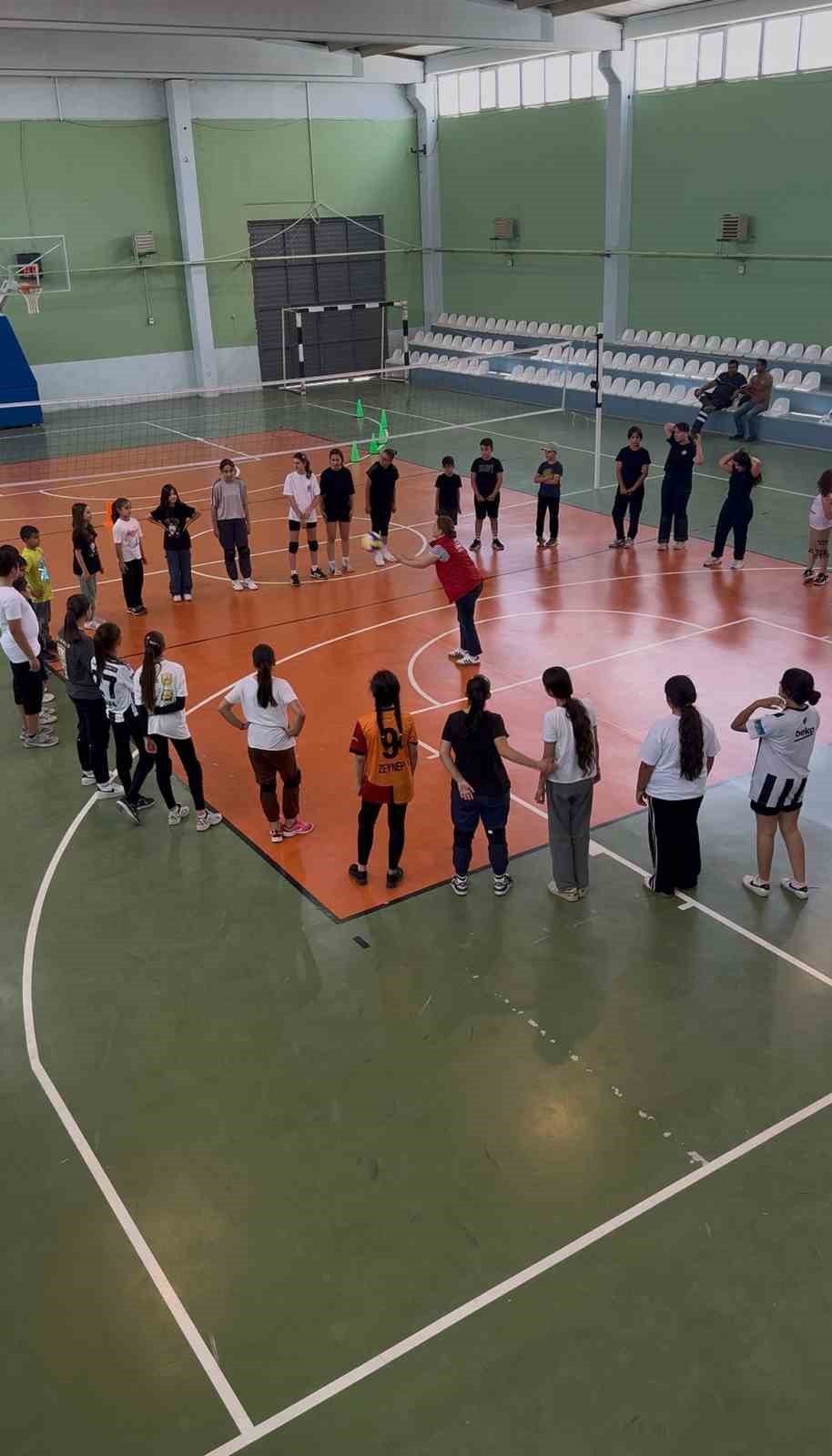 Beylikova’da GSB Yaz Spor Okulları coşkuyla başladı 