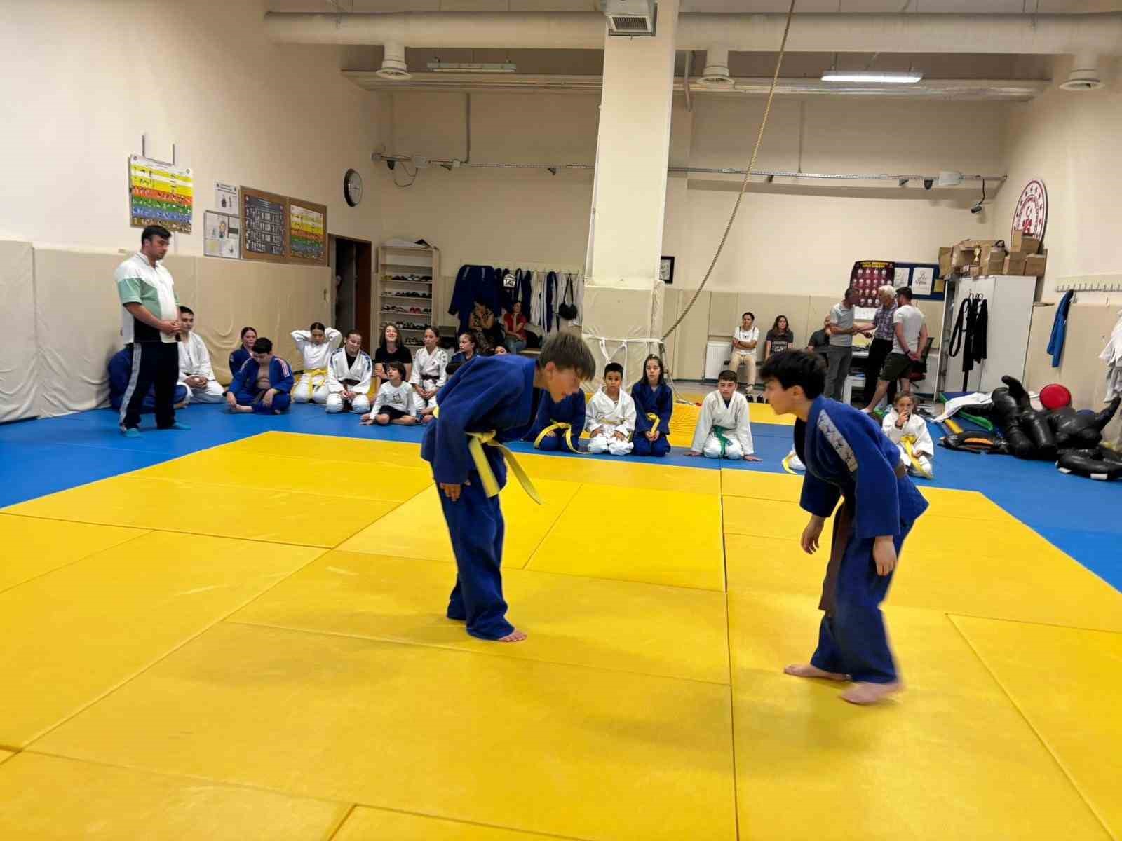Minikler Judo İl Seçmeleri yapıldı 