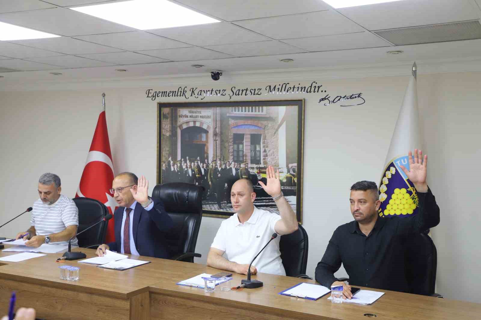 Ferdi Zeyrek’in ismi Turgutlu’da yaşayacak 