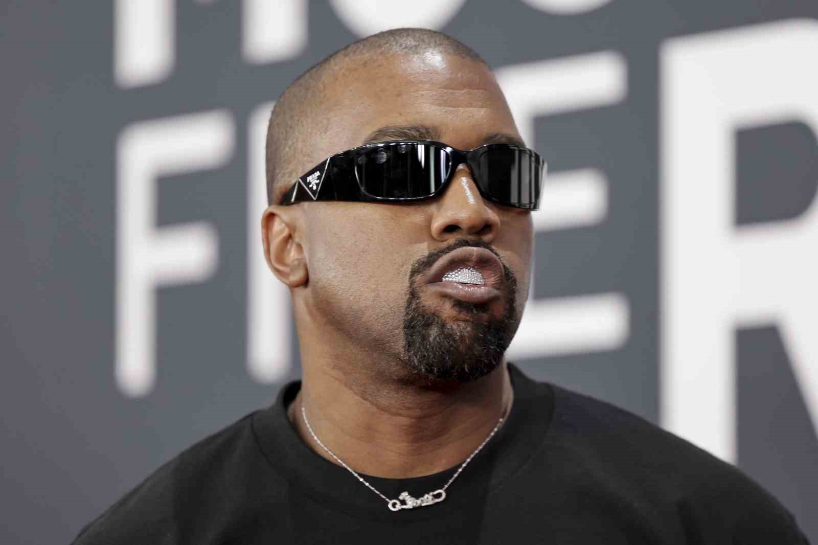 Avustralya, ünlü şarkıcı Kanye West’in vizesini iptal etti