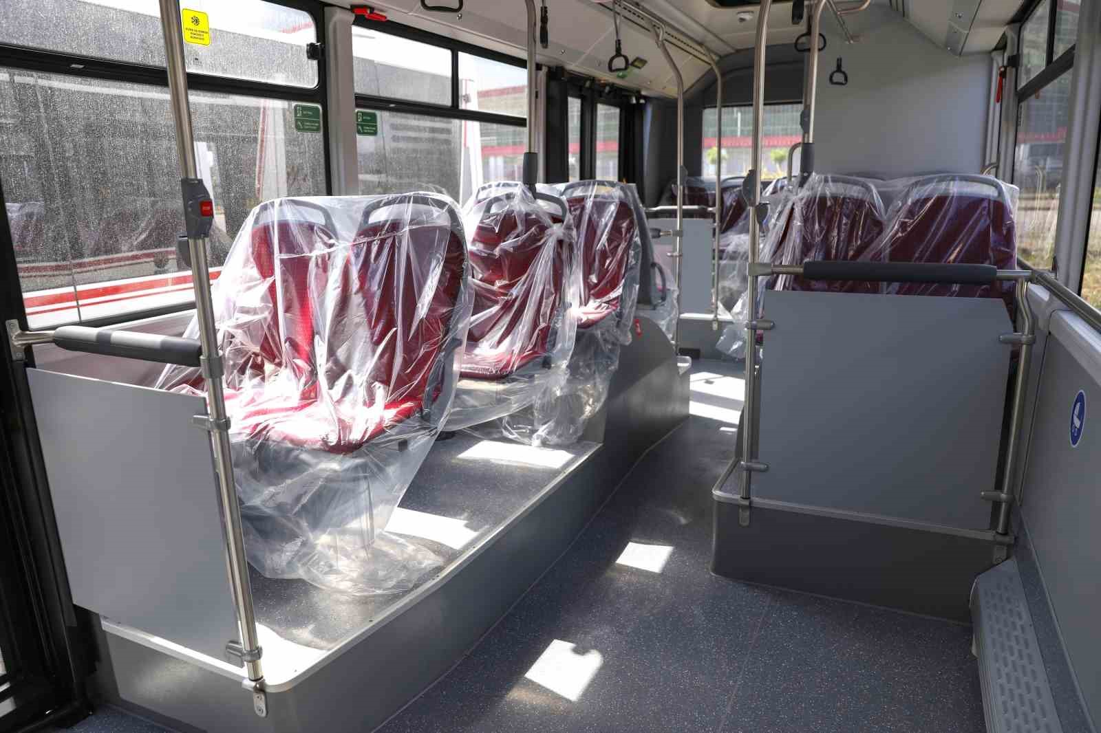 Samsun’un toplu taşıma filosuna 15 yeni otobüs 