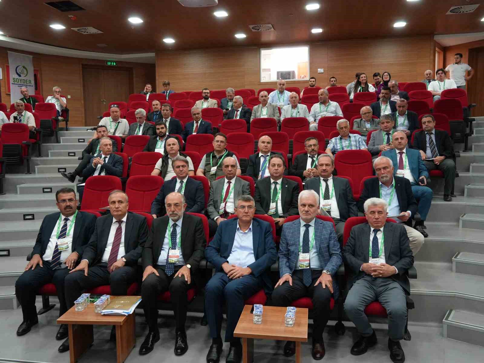 Batı Karadeniz Bölgesi’nin 20 yıllık ormancılık stratejisi bu çalıştayda belirlendi 