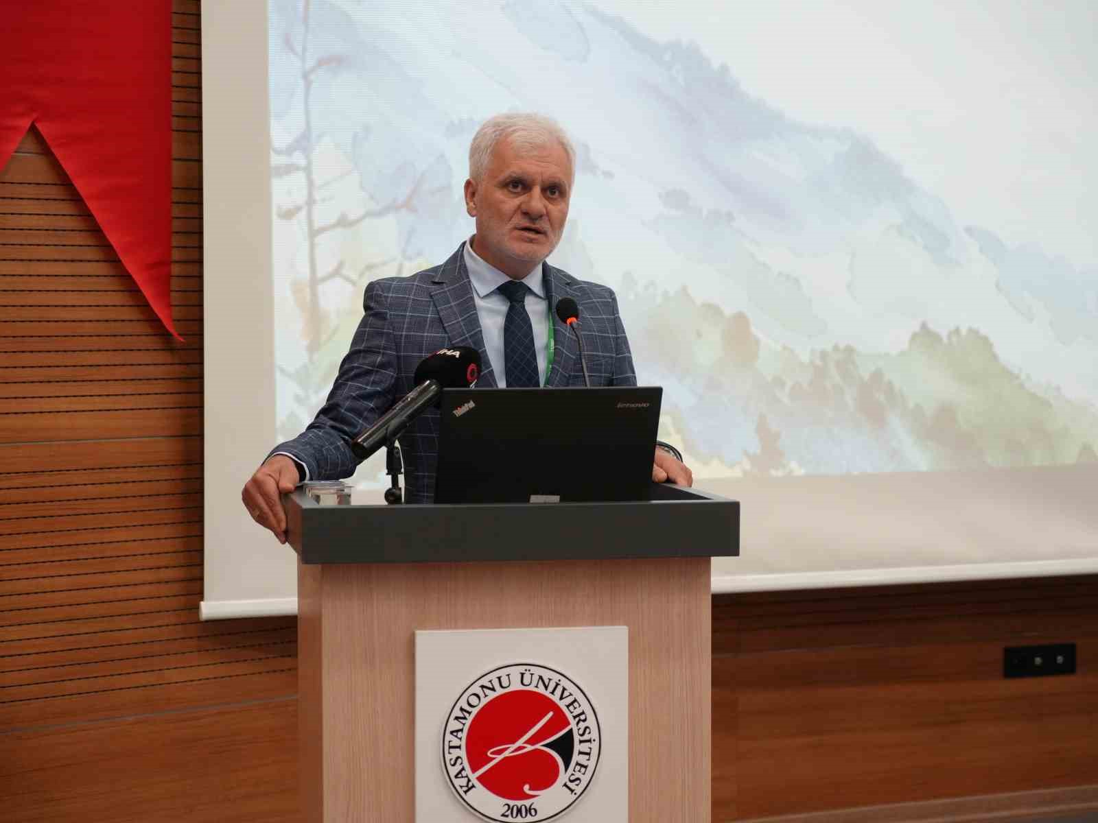 Batı Karadeniz Bölgesi’nin 20 yıllık ormancılık stratejisi bu çalıştayda belirlendi 