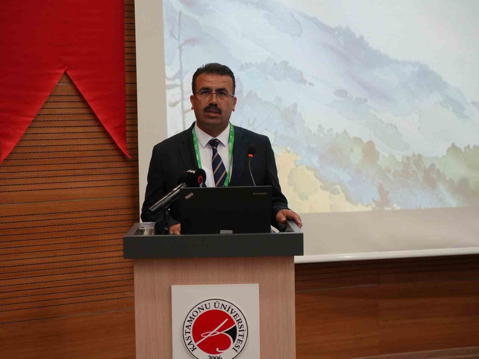 Batı Karadeniz Bölgesi’nin 20 yıllık ormancılık stratejisi bu çalıştayda belirlendi 