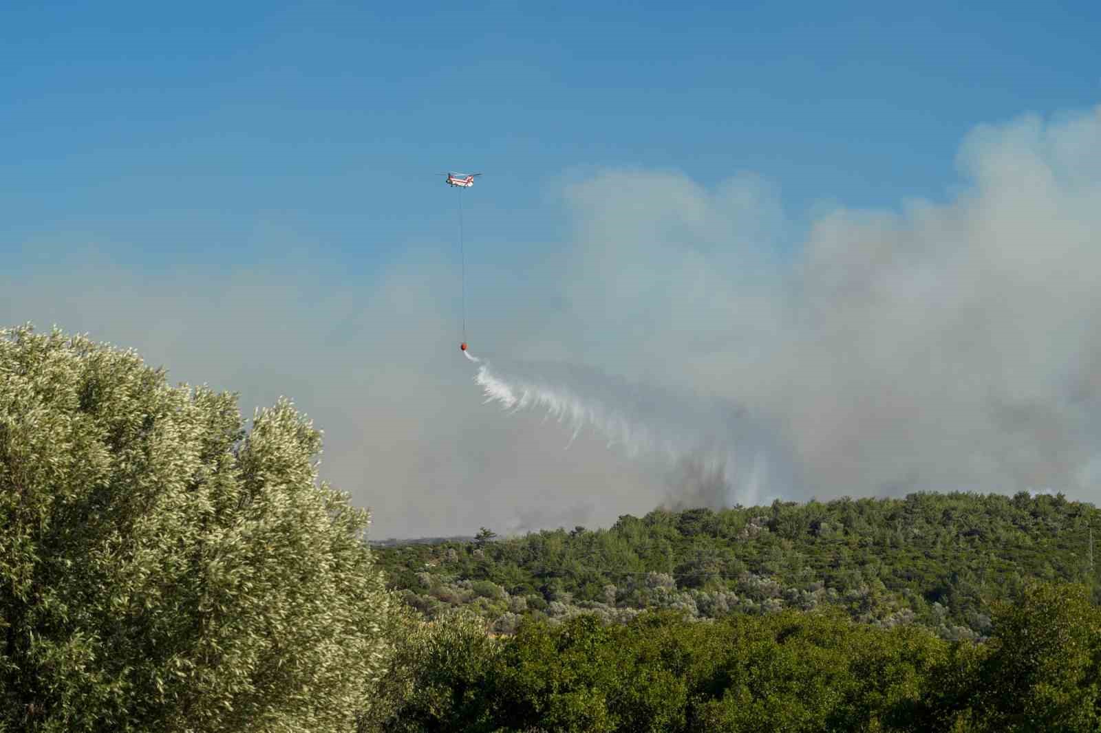 Çeşme’de 2 mahalle tahliye edildi 