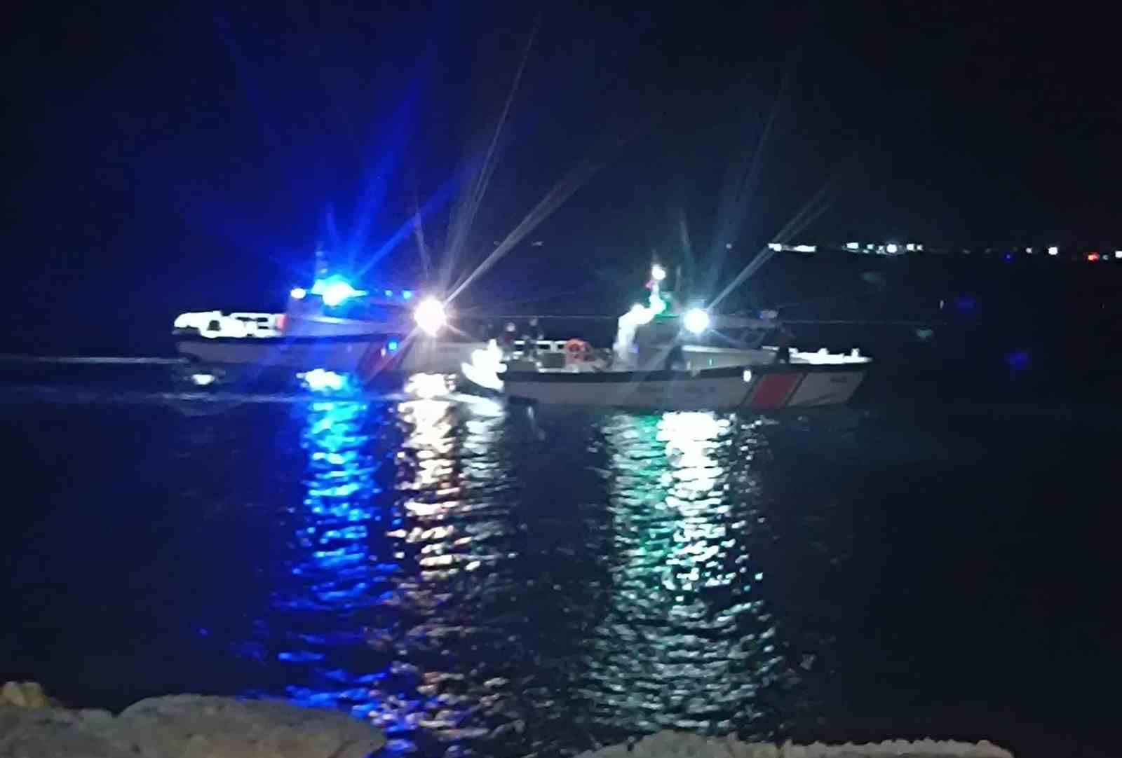 Tatilde gece denize giren kadın avukat boğuldu 