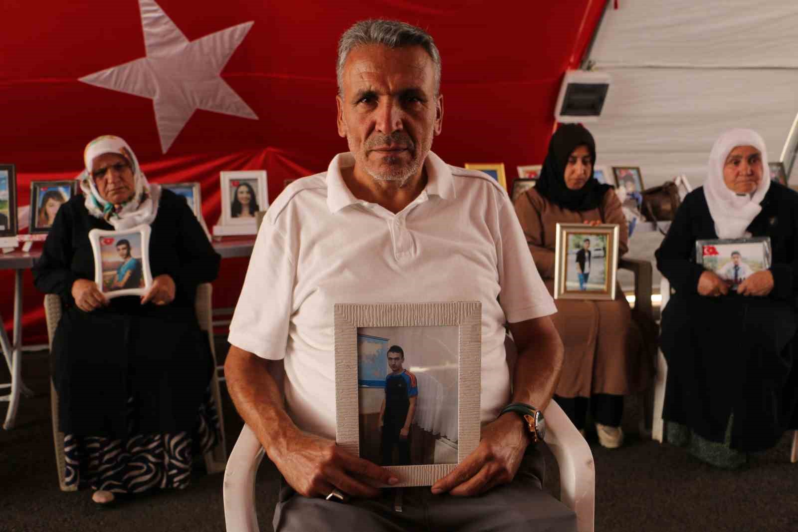 Diyarbakır anneleri evlat nöbetine devam ediyor 