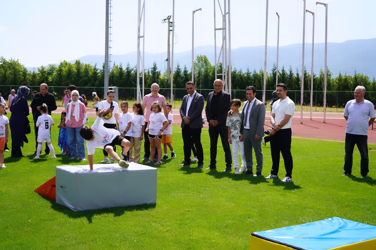 Bolu’da ücretsiz spor okulları başladı 