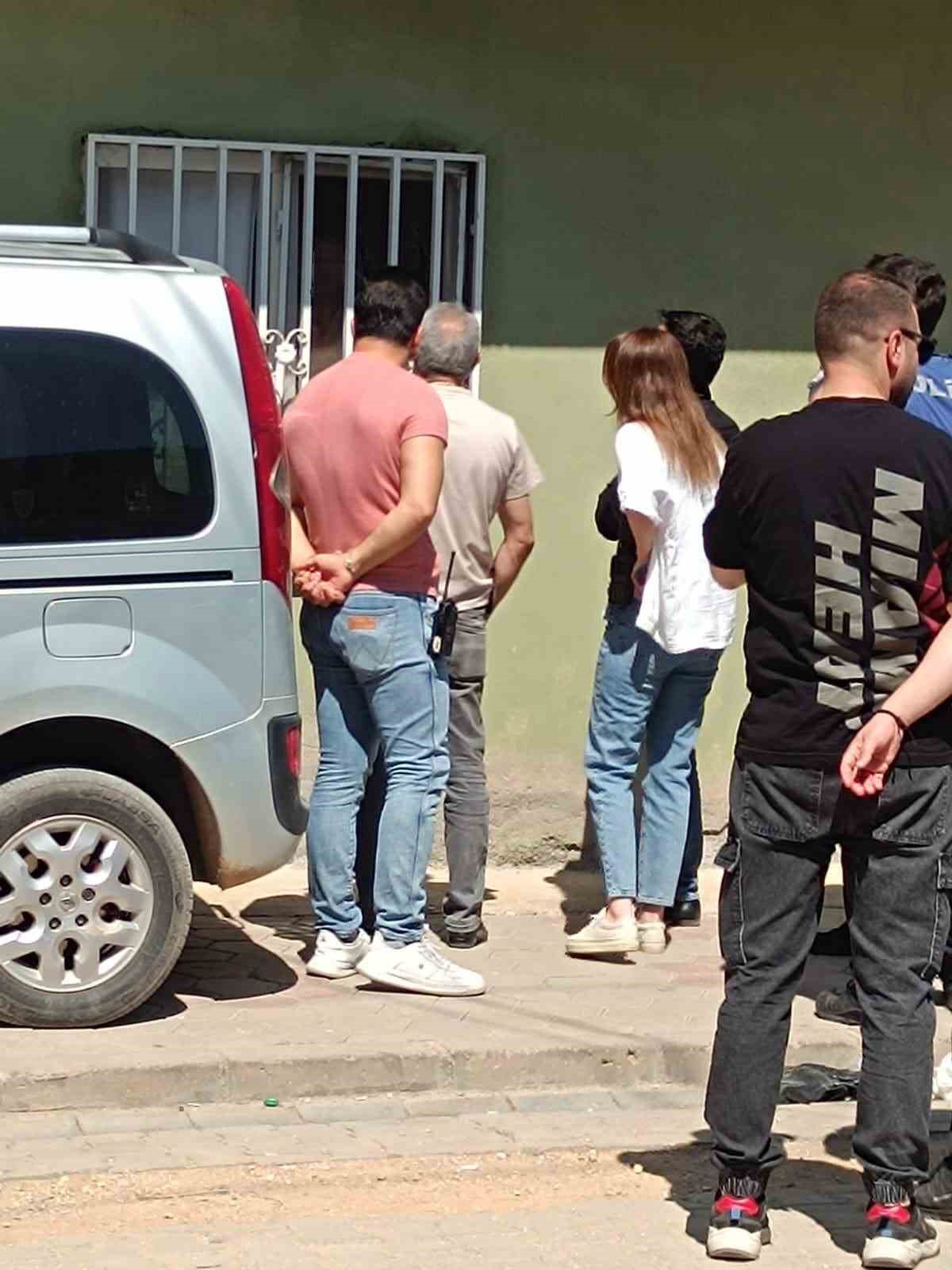Mardin’de eşini ve çocuklarını bıçakla rehin alan kişi gözaltına alındı 