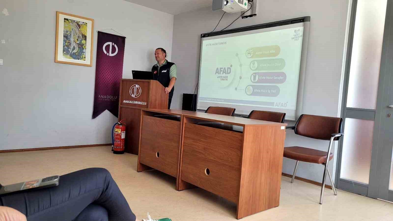 Anadolu Üniversitesi’nden yangın tatbikatı 