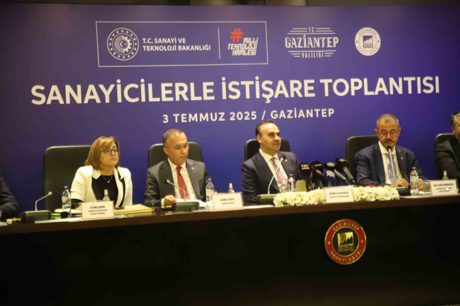 Bakan Kacır: 