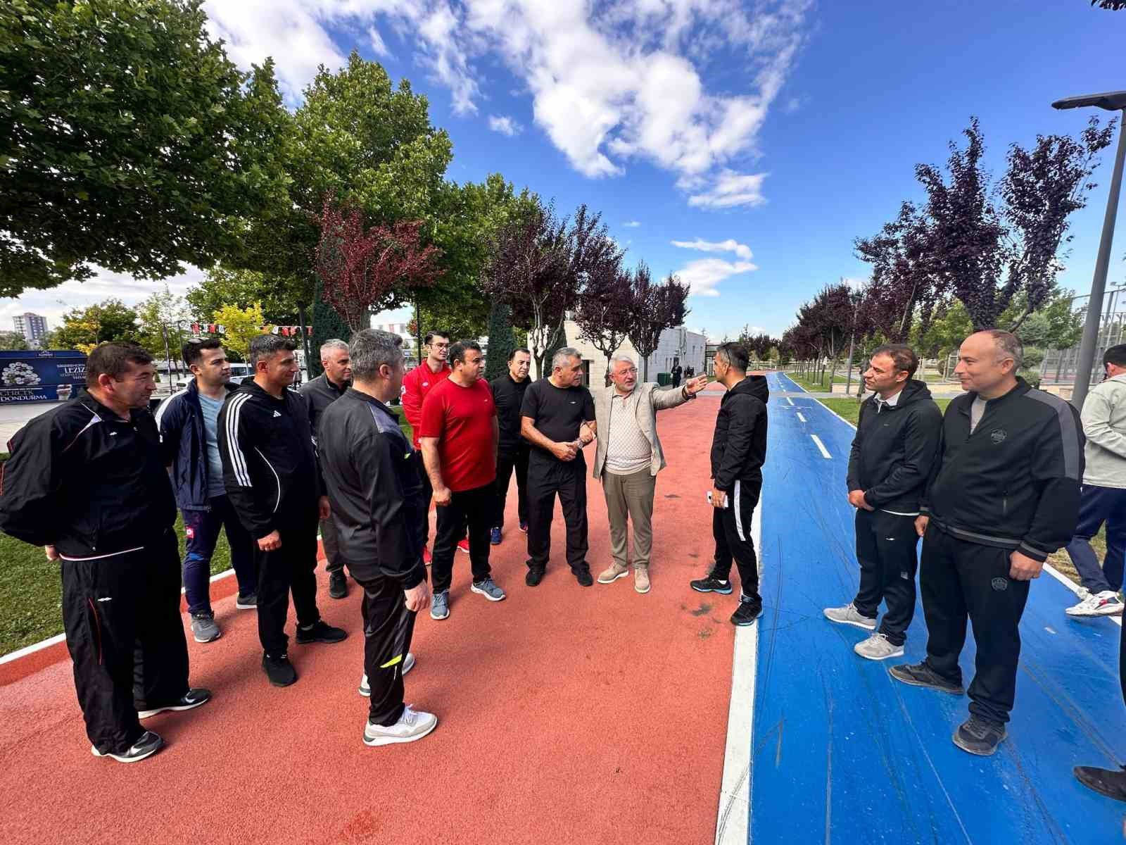 Çorum’da zabıta ekipleri sporla zinde kalıyor