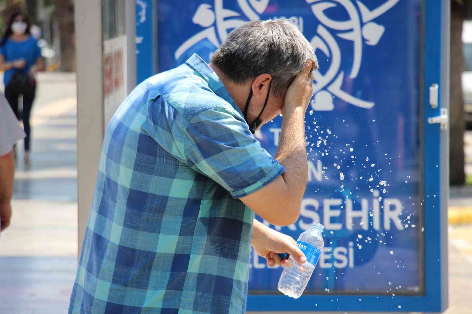 Meteoroloji’den Aydın’da kavurucu sıcaklık uyarısı: Termometreler 44 dereceyi gösterecek 
